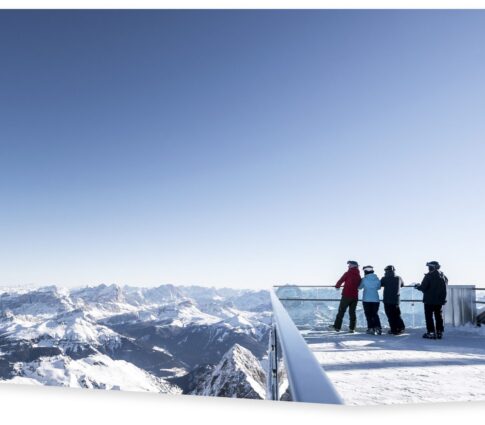20180214_Terrazza-Panoramica-Punta-Rocca-_credit-Alex-Filz VISTA PANORAMICA SULLA MARMOLADA DURANTE UNO SKI TOUR NELLE DOLOMITI