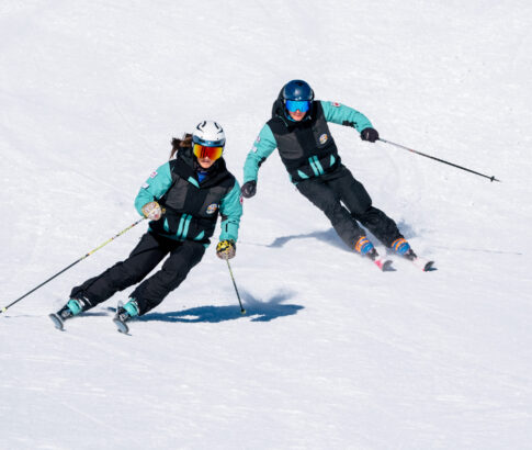 ©DanielNiederkofler_RocSchool_Action-6 MAESTRI DI SCI IN PISTA